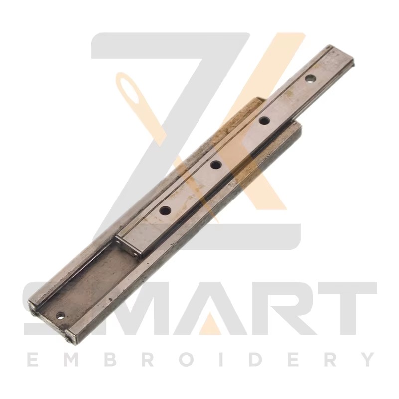 Gebruikte originele 6 kleuren Tajima Looper Case Slide Unit Chenille Embroidery Machine Parts CL0233010600 CH018